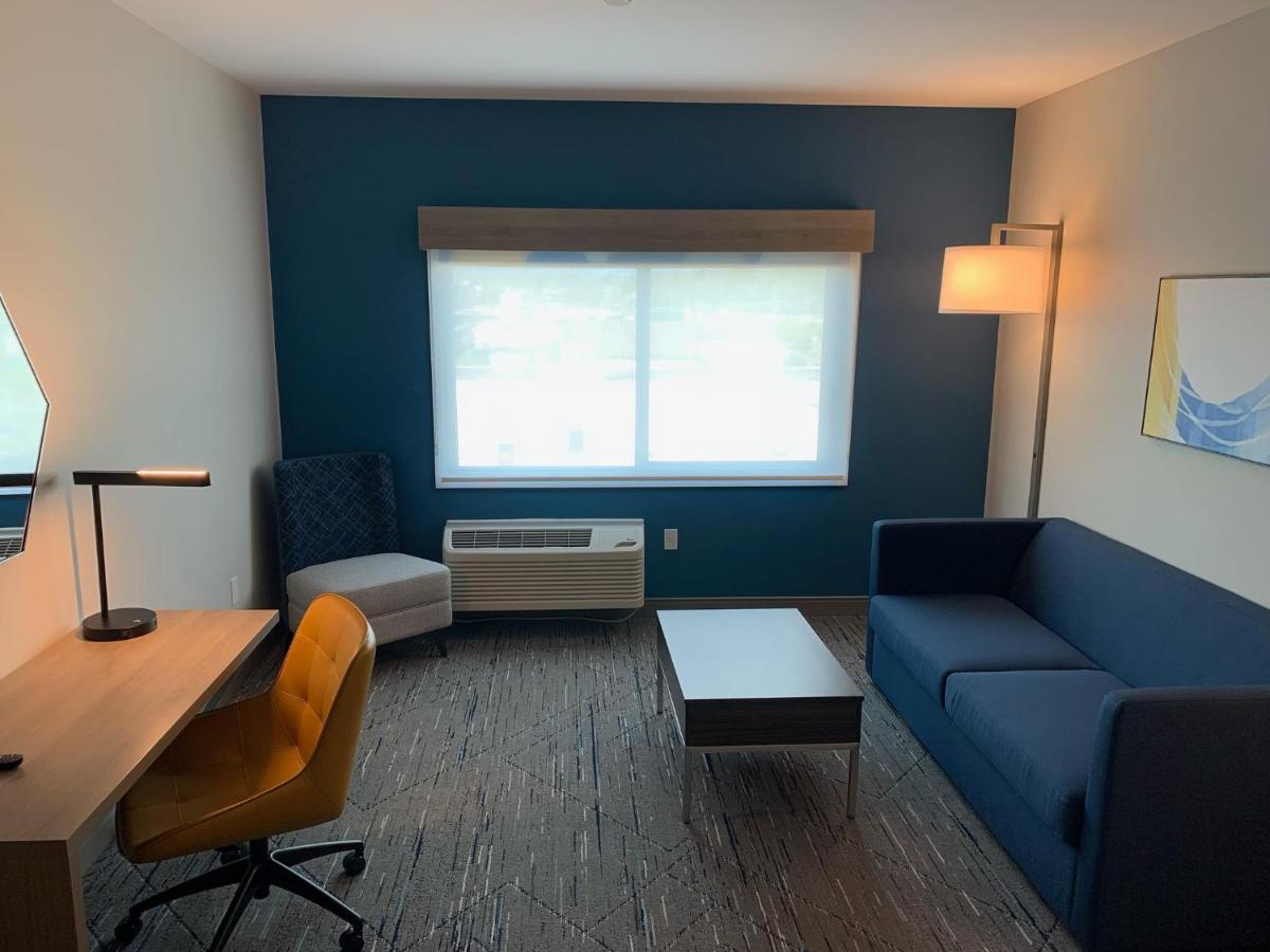 Holiday Inn Express & Suites - Courtenay - Comox By Ihg Exterior foto